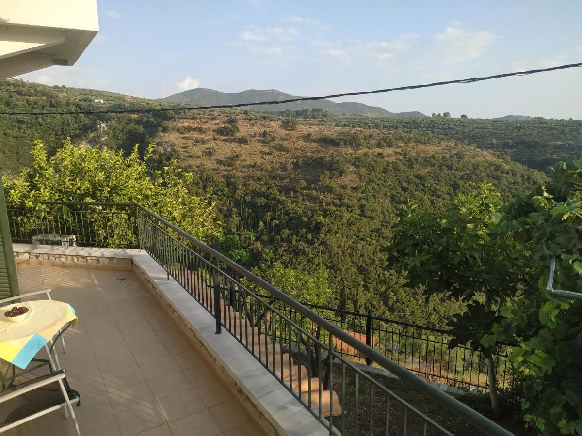 Papadeas Villas Megali Mantineia Exterior photo